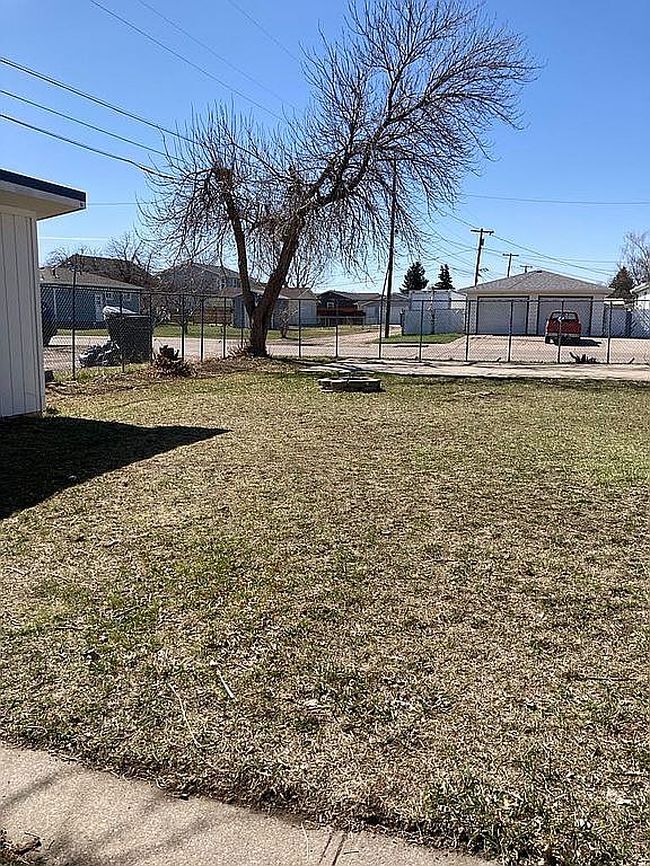Image of 317 42nd St N