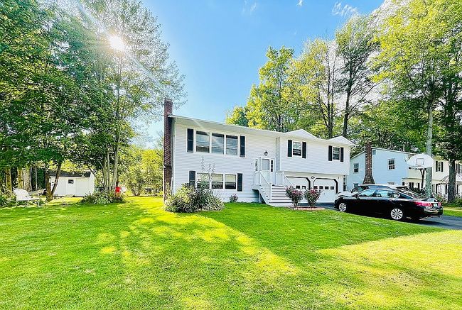 Photo of 9 Hopkins St, South Burlington, VT