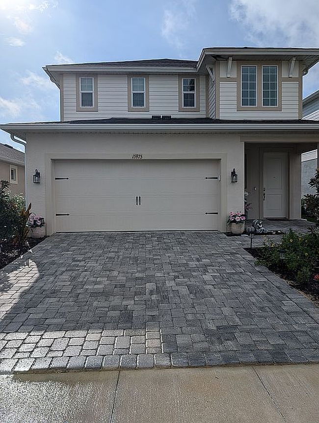 Photo of 15975 Mulrion Blvd
