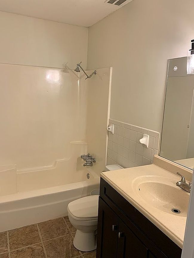 Additional photo 3 of property located at 8610 Lake Shore Dr W