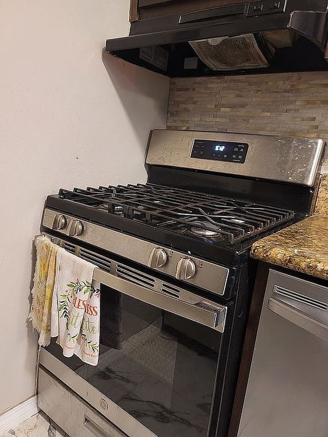 Additional photo 3 of property located at 5404 Forest Park Dr