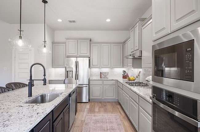 Additional photo 3 of property located at 3818 Cualquiera