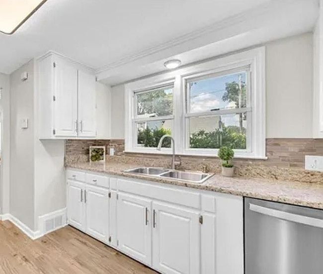 Photo of 20 Drexel St, Springfield, MA