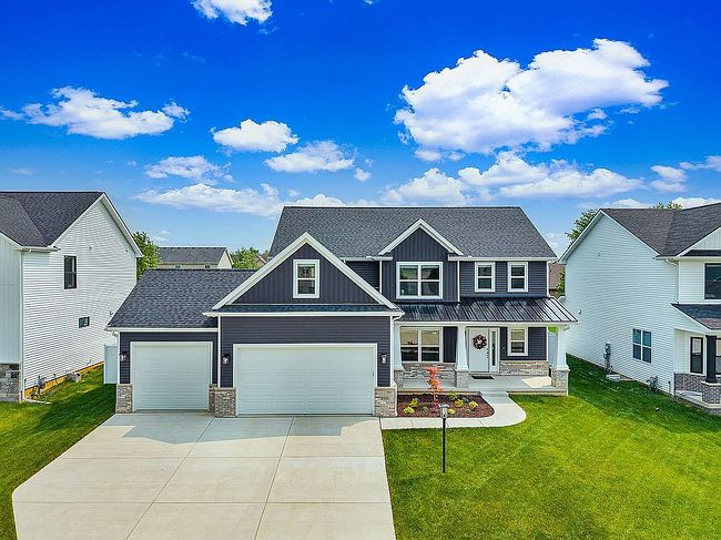 Image of 2624 W Arden Way