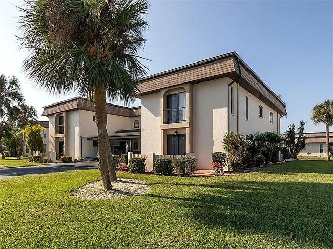 Preview of property located at 1720 Lakeside Dr #1716-B