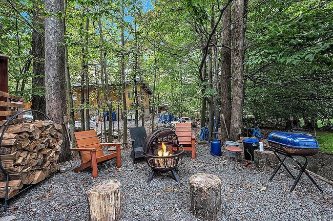 Photo of 7381 Ventnor Dr, Tobyhanna, PA