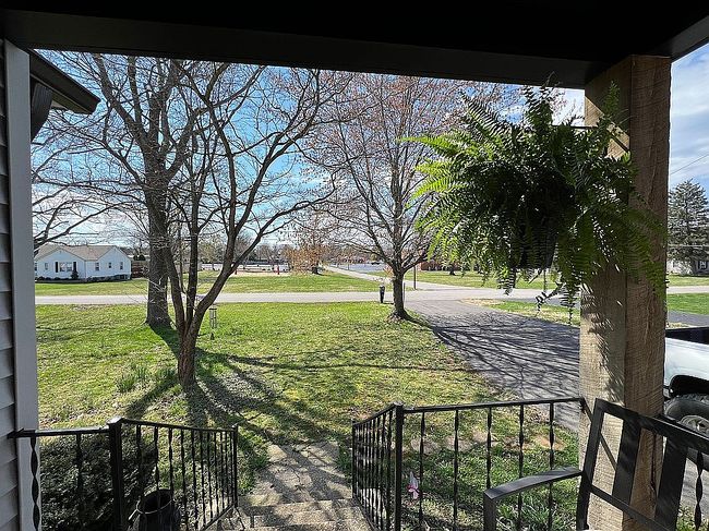 Image of 736 Greenlawn Ave