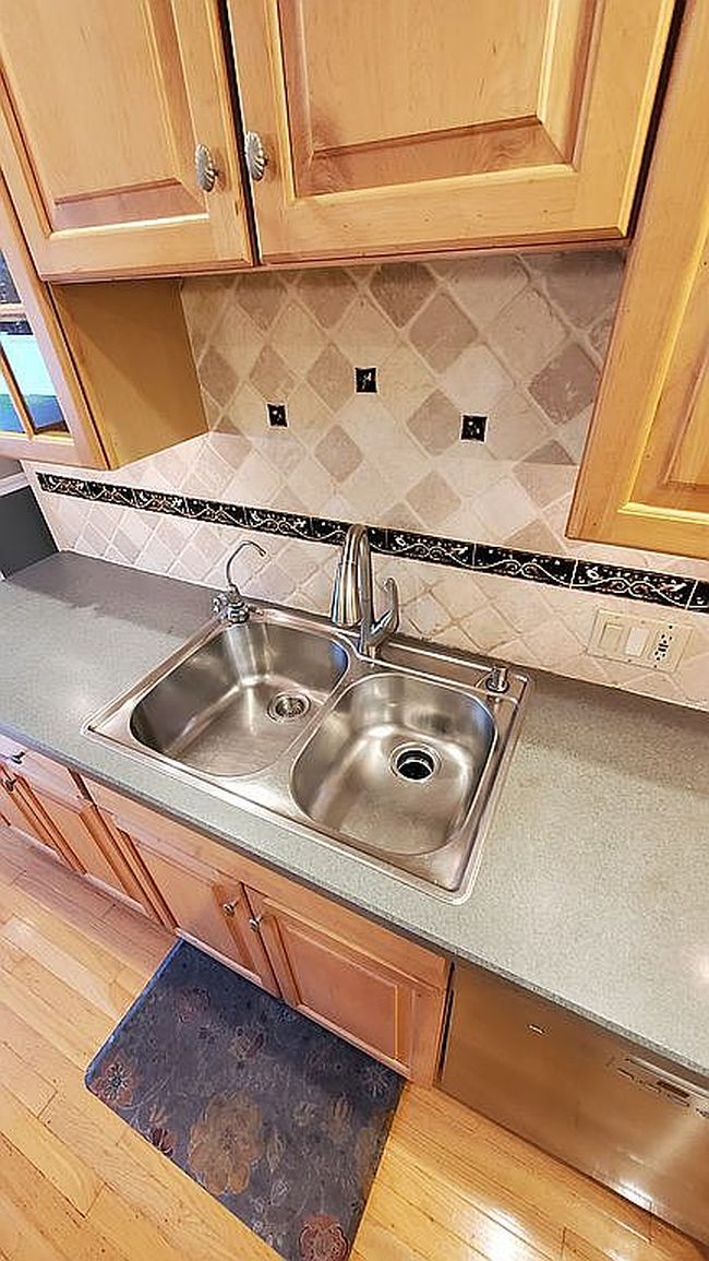 Additional photo 3 of property located at 1277 Pembroke Ct