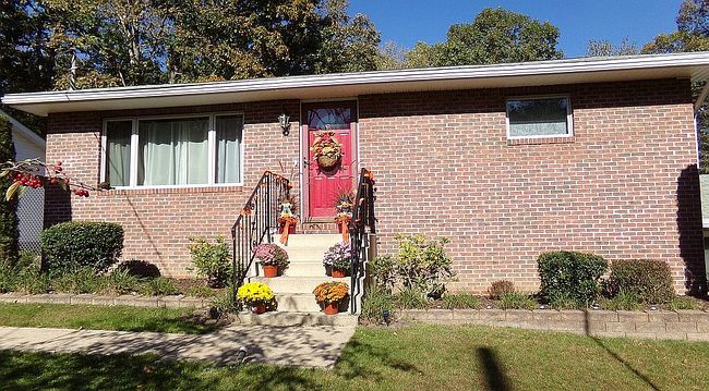 Image of 2443 Church Rd