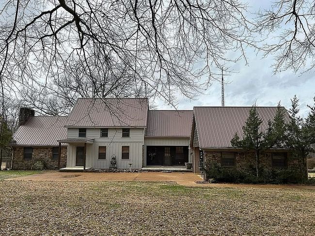 Image of 50 Parker Dr
