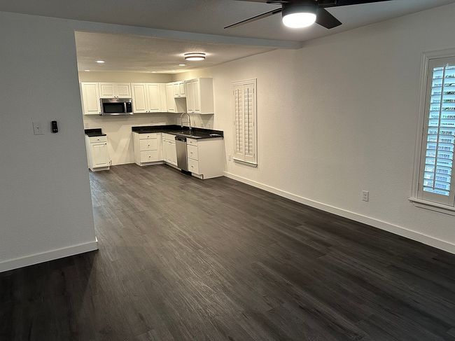 Additional photo 1 of property located at 305 College St