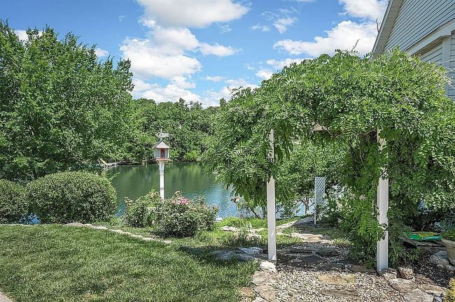 Photo of 615 Indian Lake Dr, Wright City, MO