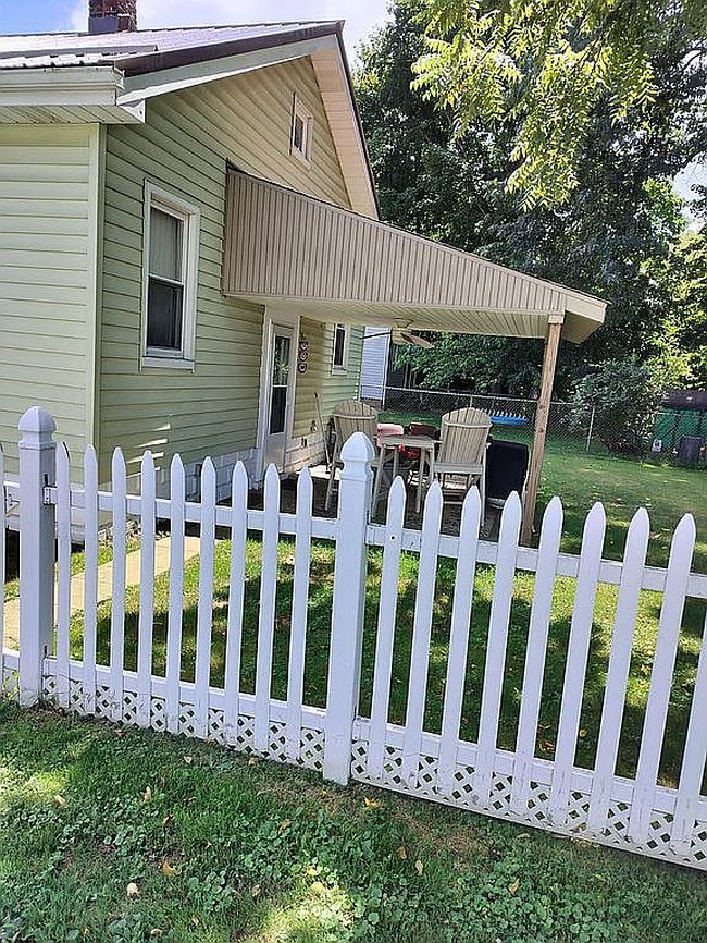 Photo of 1280 Hindmarch St, Crescent, PA
