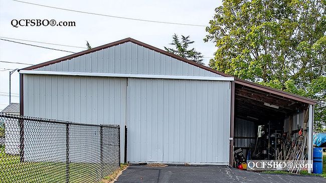 Photo of 1403 Canal Shore Dr Sw, Le Claire, IA