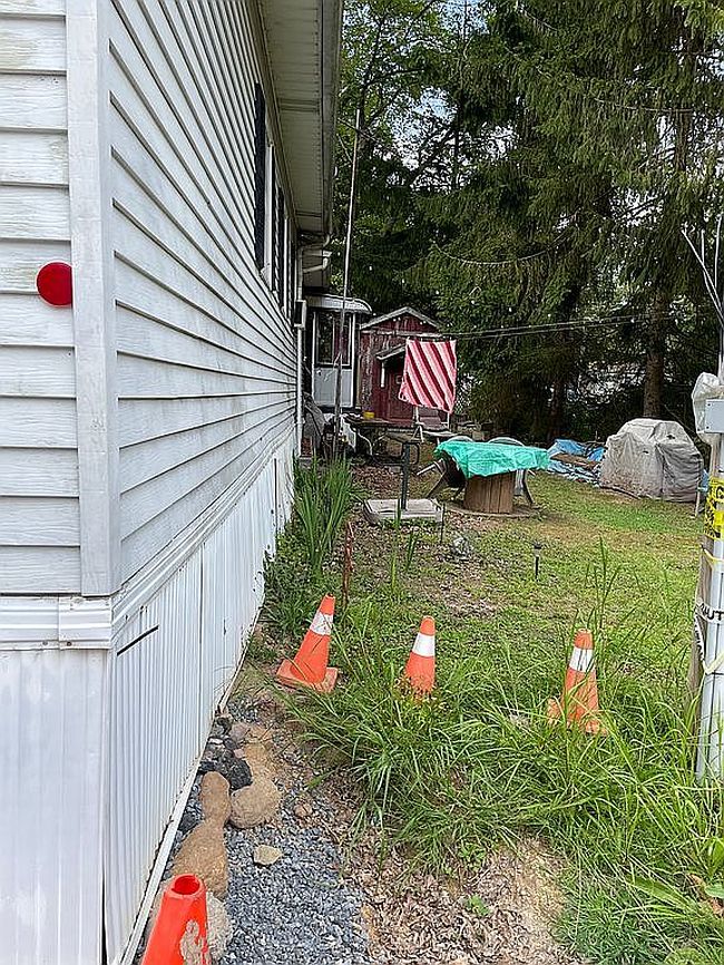 Photo of 321 Holly Lynn Dr, Hazle Township, PA
