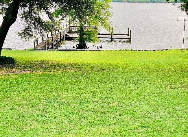 Photo of 1339 Lakehall Rd, Lake Village, AR