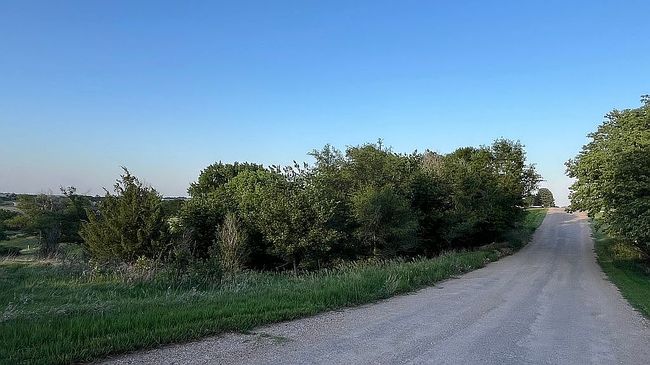 Photo of Country Side Estates Hentons 1st Add Lot 2, Mc Cook, NE