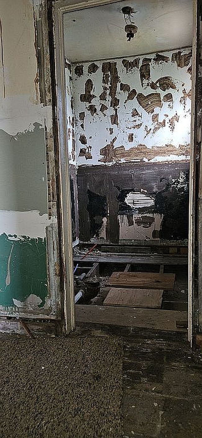 Photo of 2100 Lansing St, Detroit, MI