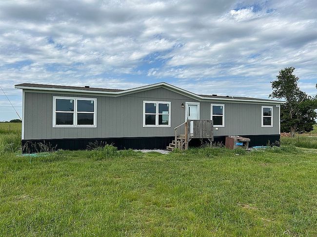 Image of 6184 N 224 Sw