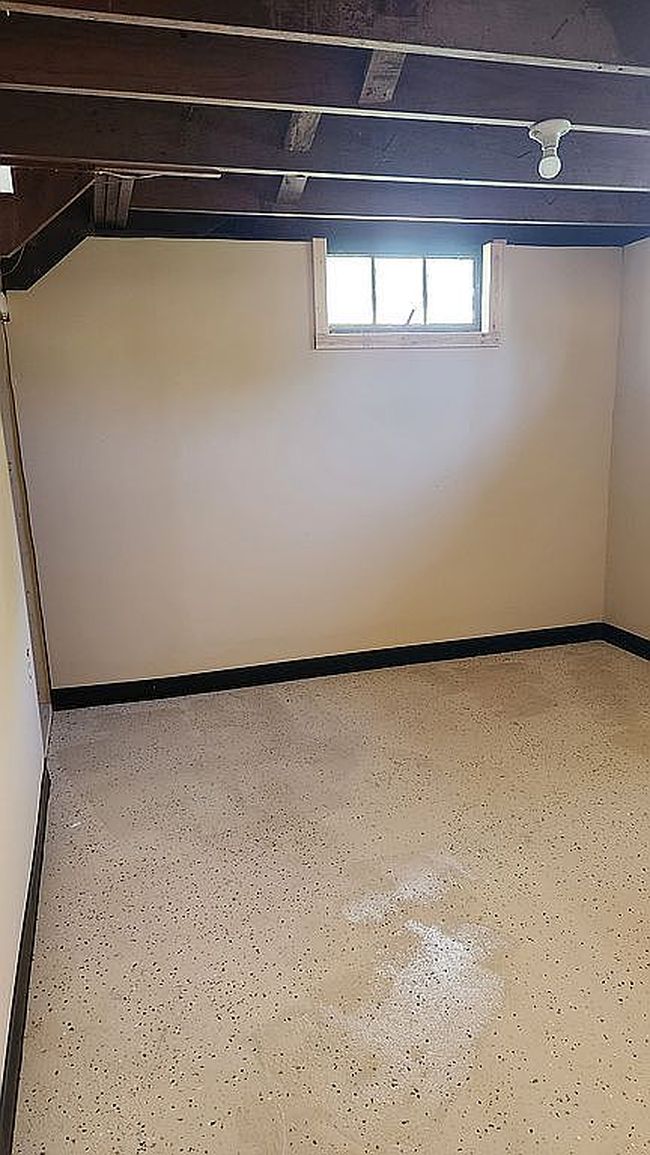 Image of 3324 Richmond Ave