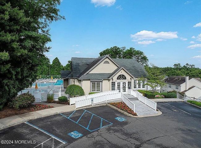 Image of 4 Cypress Ln
