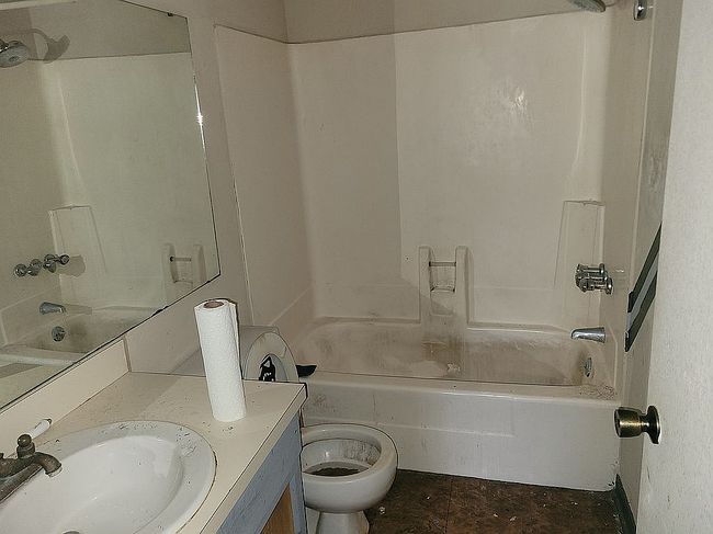 Photo of 1702 Challenger Ct W #1702, Jacksonville, FL