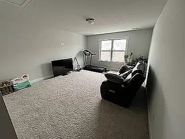 Image of 612 Rumsford Ln