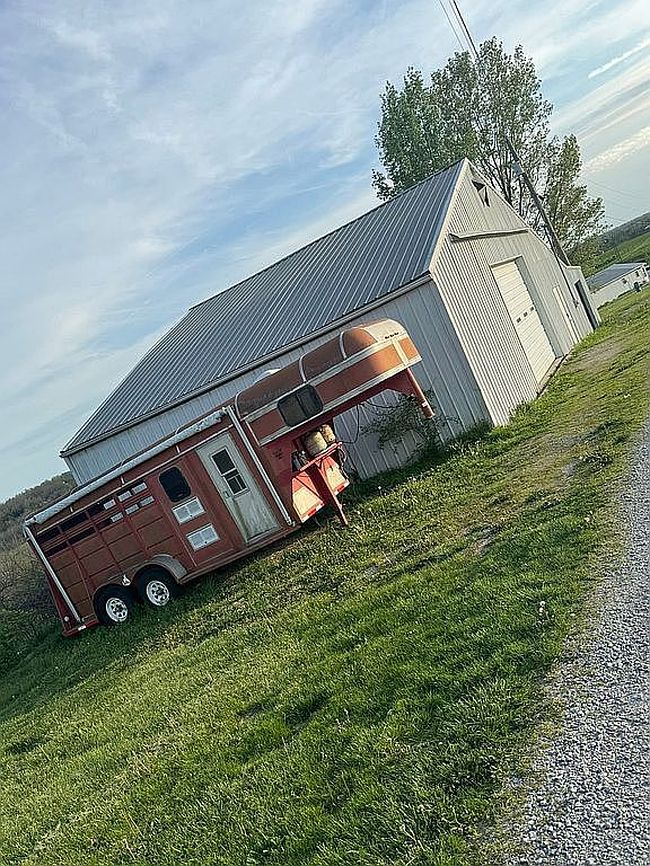 Image of 7113 Dixon Pike