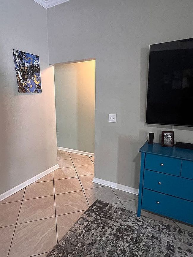 Image of 236 Lake Forest South Dr