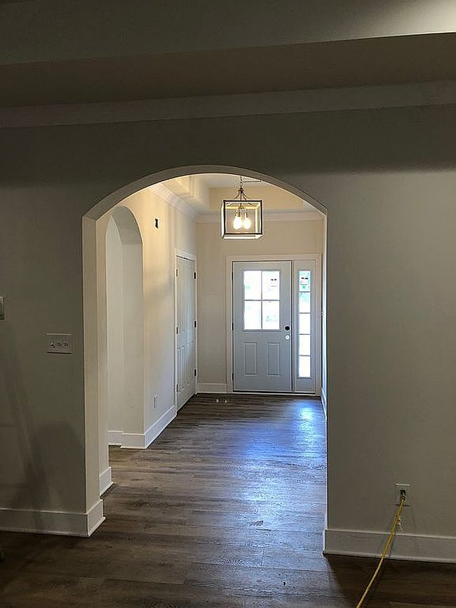 Photo of 273 Harbor Village Dr, Georgetown, KY