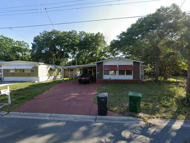 5917 Sussex Dr, Tampa, FL