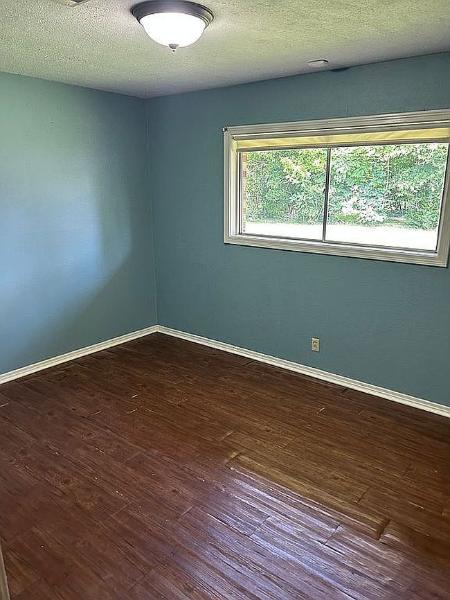 Image of 4333 Ashland St