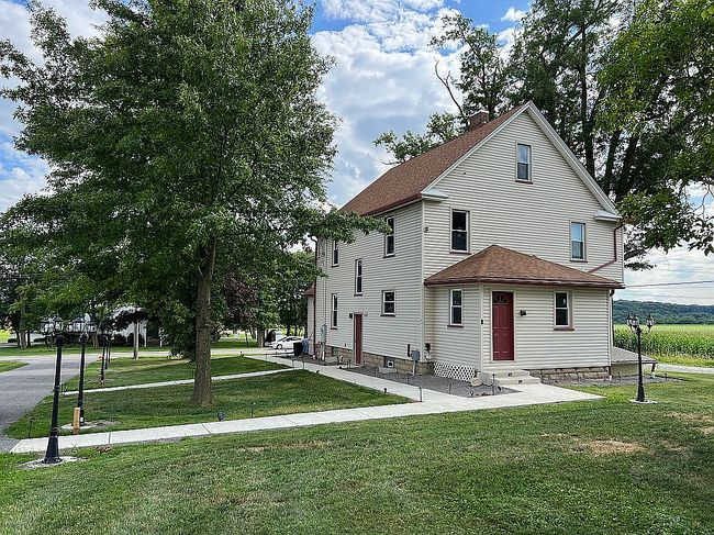Photo of 5984 W South Range Rd