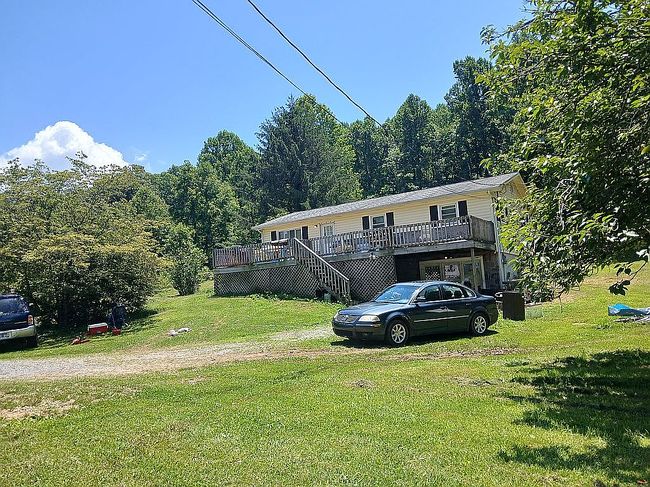 Photo of 2671 Bob Little Rd, Elizabethton, TN