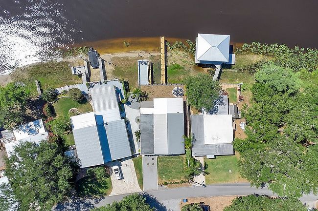 Photo of 1155 Lemon Bluff Rd, Osteen, FL