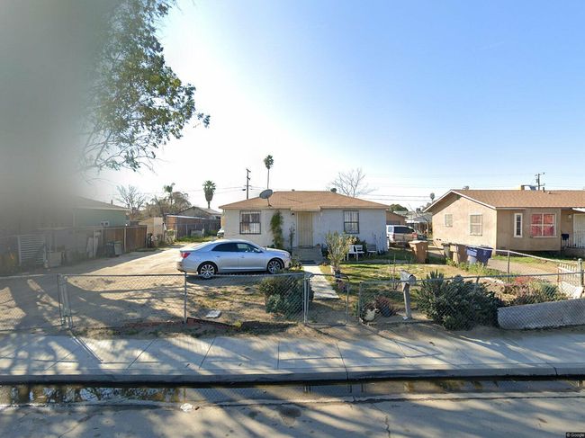 Photo of 1004 Casino St, Bakersfield, CA