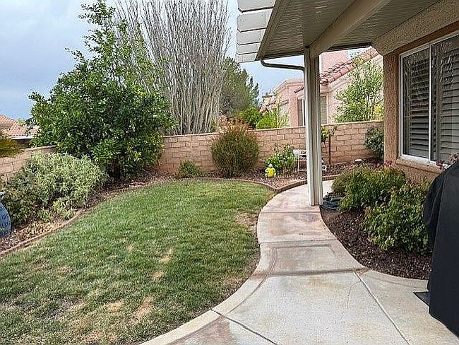 Photo of 2456 Desert Glen Dr