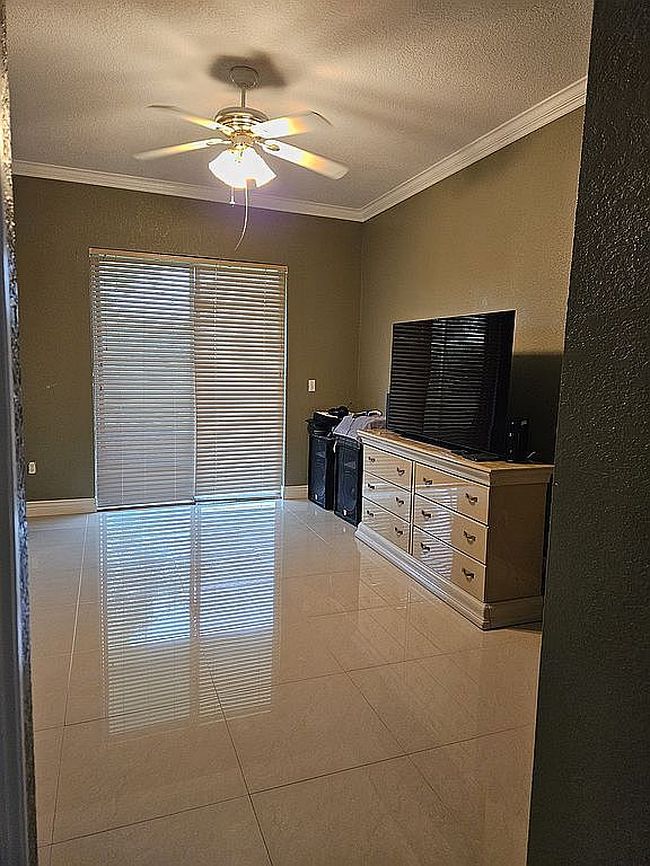Photo of 2635 Se 4th Pl, Homestead, FL