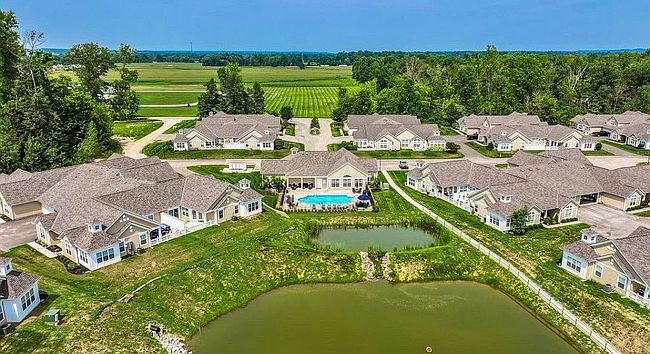 Additional photo 1 of property located at 610 Newport Ln