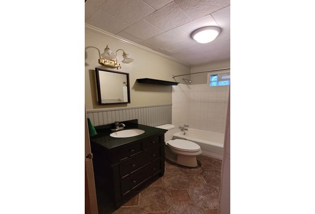 Image of 33 Horse Cove Rd