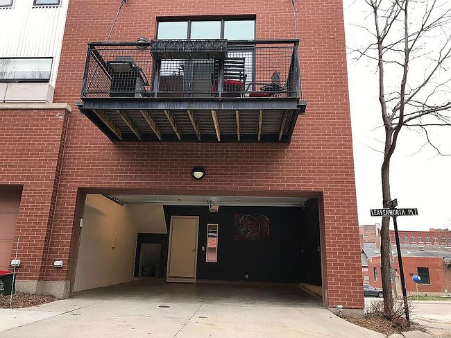 Additional photo 2 of property located at 1201 Leavenworth St