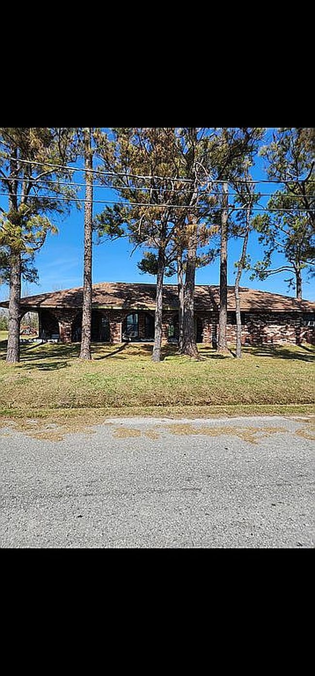 Photo of 319 Cypress Ave
