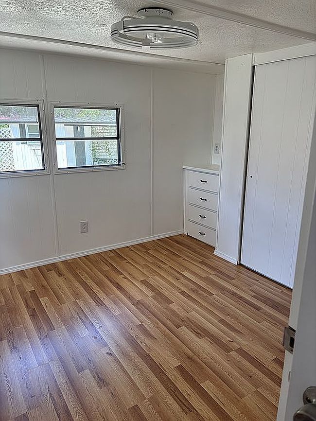 Photo of 77 Valley Dr, De Leon Springs, FL