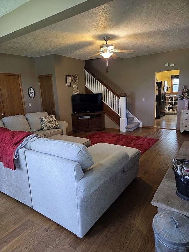 Photo of 1559 135th Pl, Knoxville, IA