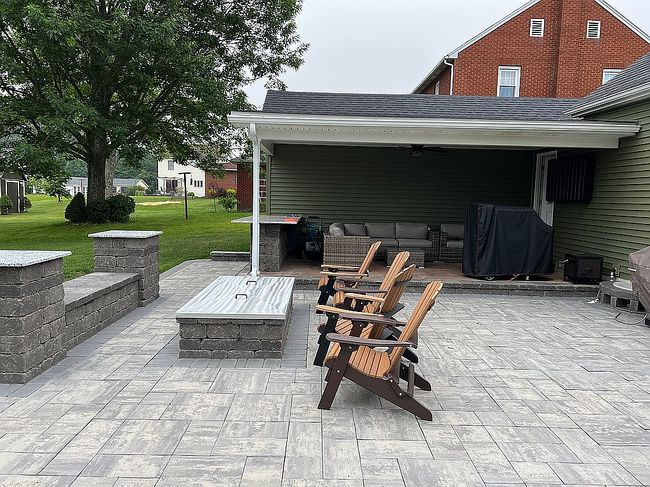 Image of 215 Russ Ln