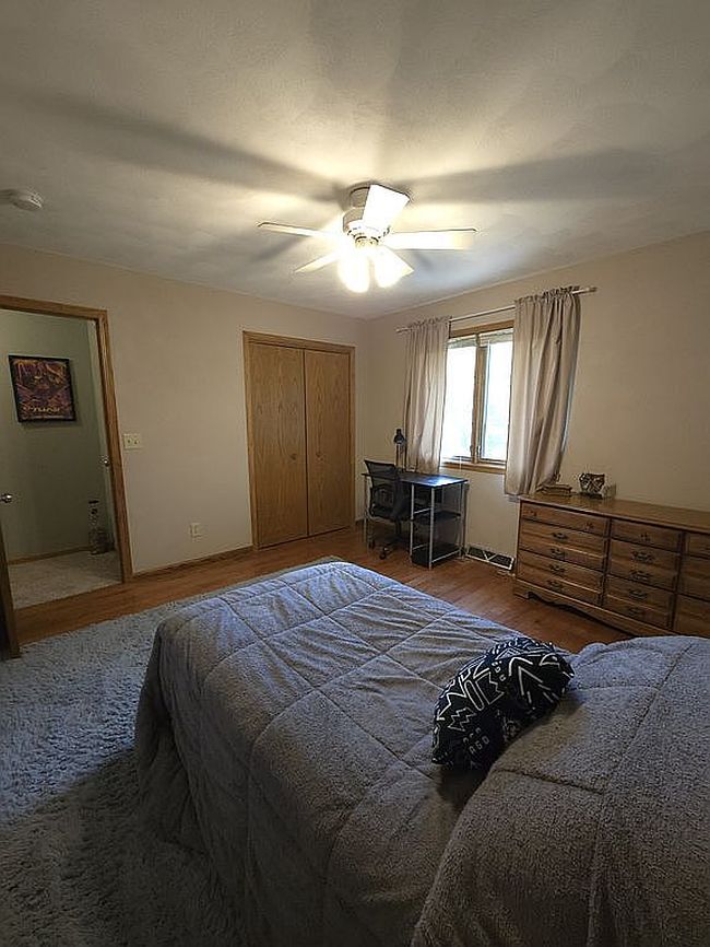 Photo of 1405 Iles Ave, Belvidere, IL