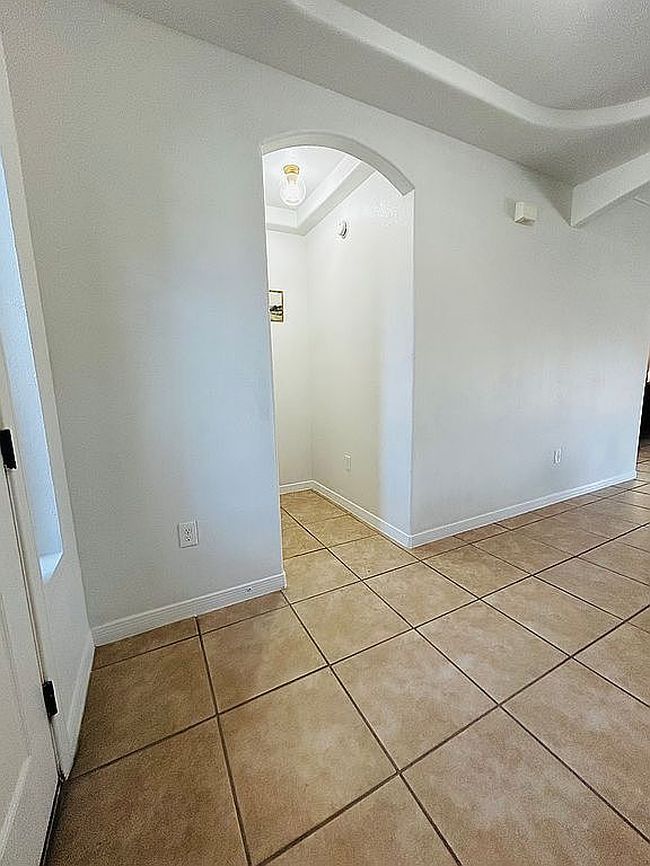 Photo of 536 El Cerro Dr, Sunland Park, NM