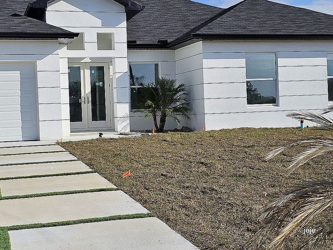 Photo of 433 Mercedes Ct, Lehigh Acres, FL