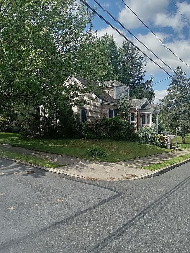 Image of 250 Wagner Ave