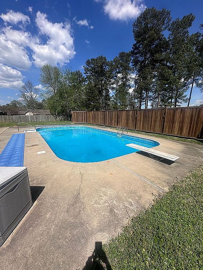Image of 108 Oak Run Trl
